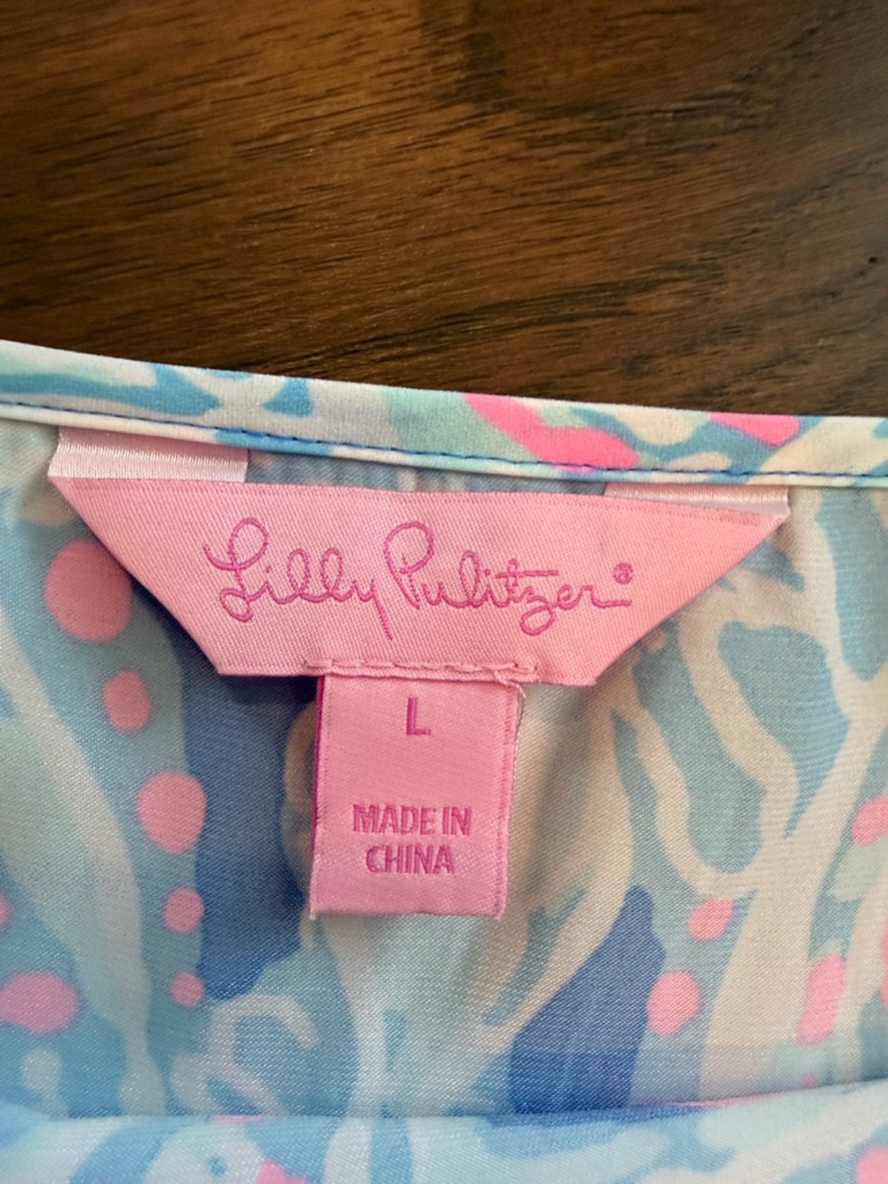 Lilly Pulitzer Coral Tank Into the Deep Ruffle Hem Size Large - C40-038 - Picture 2 of 8